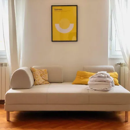 Triestevillas Campomarzio20, Sea View In The City Center, 9 Guests