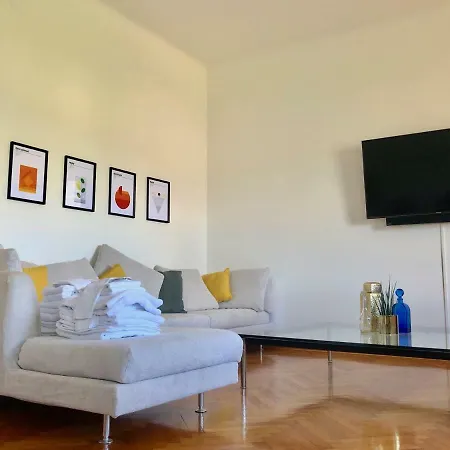 Triestevillas Campomarzio20, Sea View In The City Center, 9 Guests