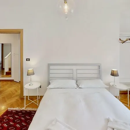 Triestevillas Campomarzio20, Sea View In The City Center, 9 Guests