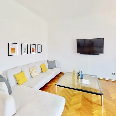 Triestevillas Campomarzio20, Sea View In The City Center, 9 Guests Appartement