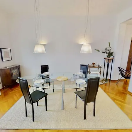 Triestevillas Campomarzio20, Sea View In The City Center, 9 Guests